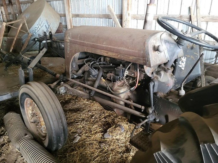 ferguson-to20-image-4