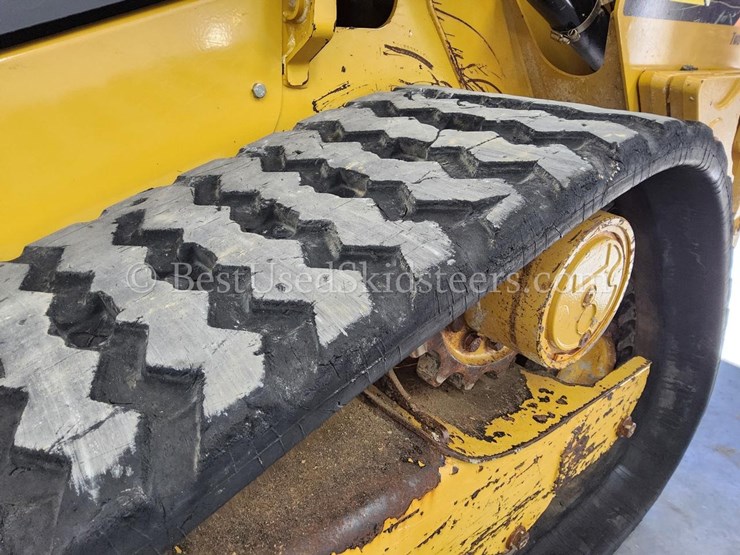 2016-caterpillar-259d-image-19