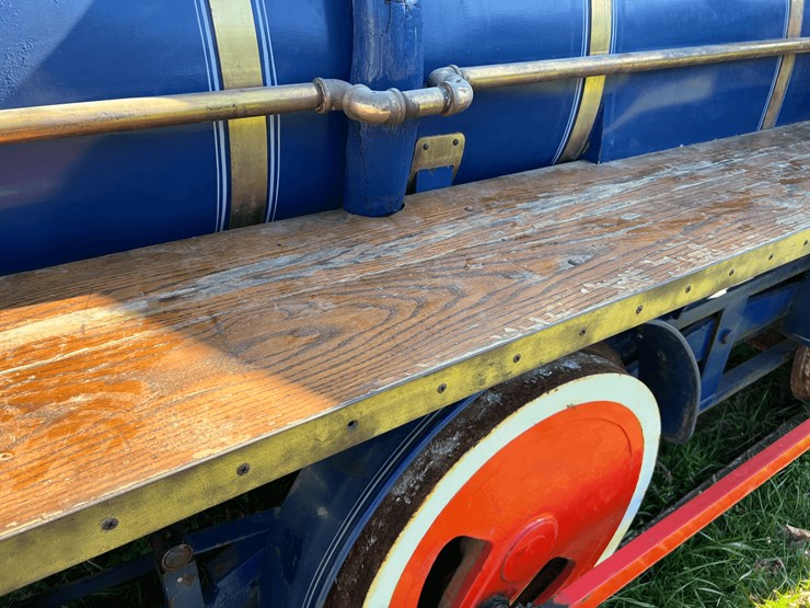 frick-steam-locomotive-with-track-image-195