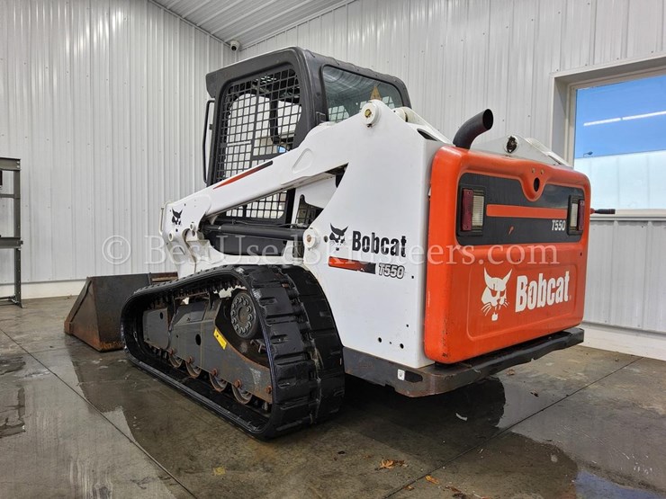 2014-bobcat-t550-image-3