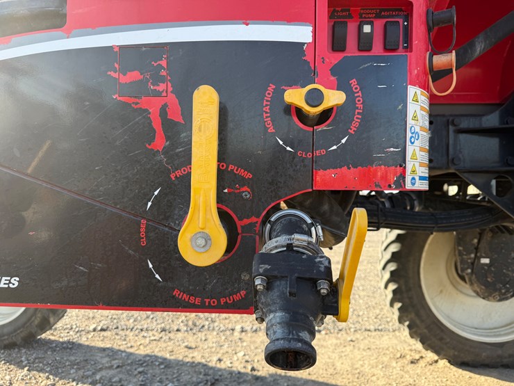 2015-apache-as720-image-82