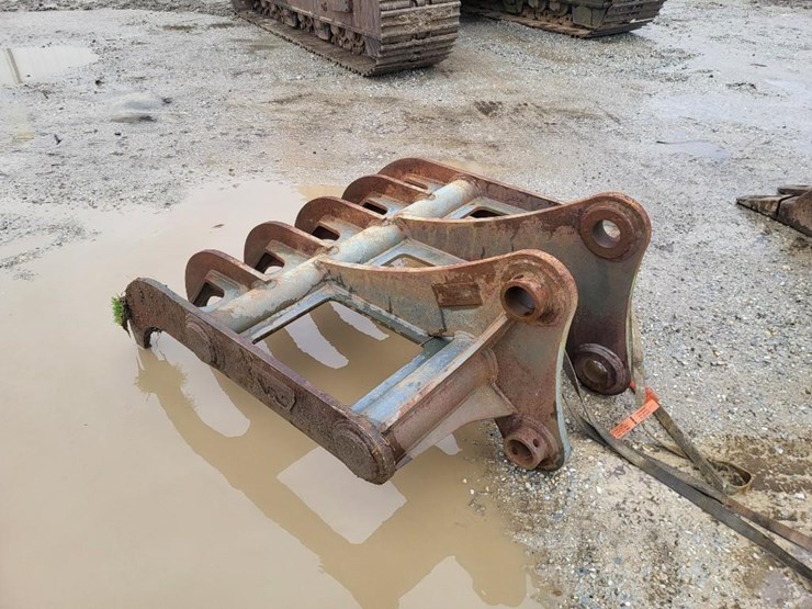 hyundai-robex-130-lc-image-46