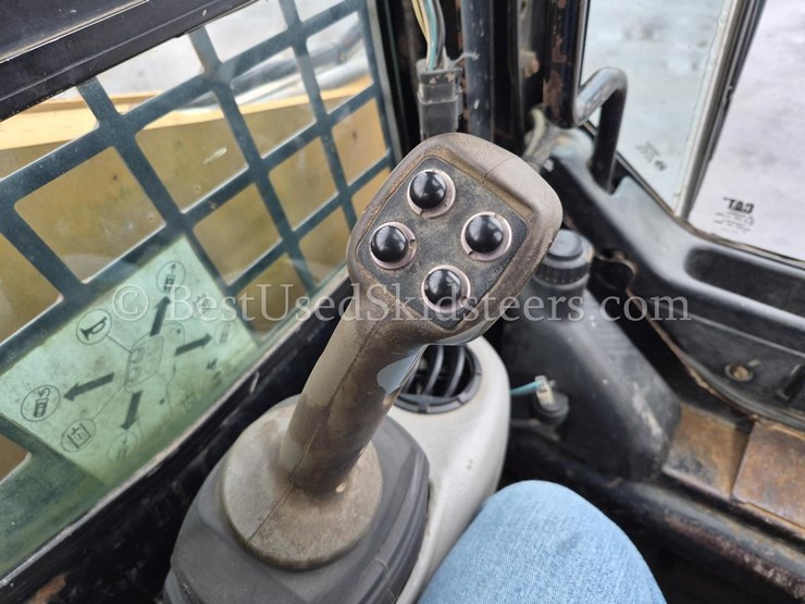 2006-caterpillar-257b-image-17