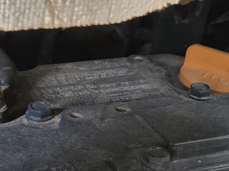 2020-deere-26g-image-36