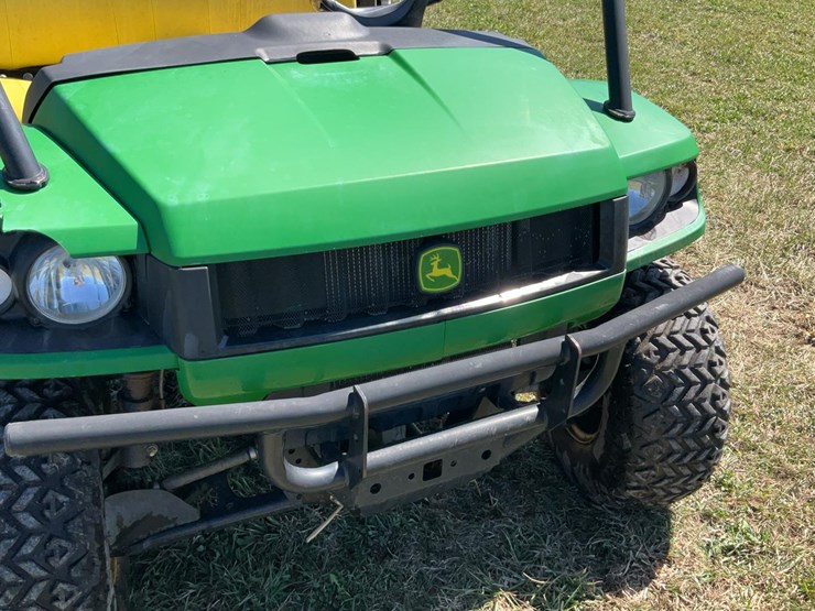 john-deere-gator-image-44