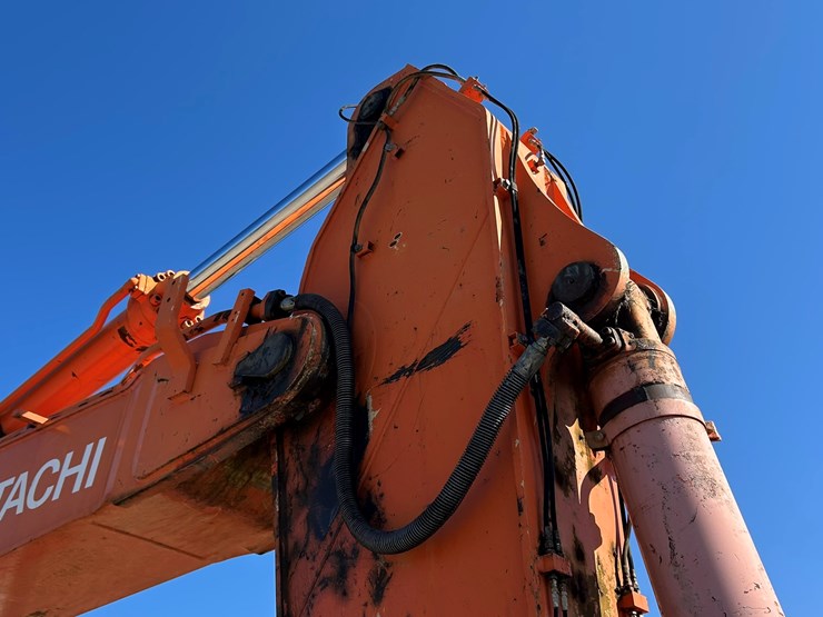 2016-hitachi-zx470-lc-6-image-24