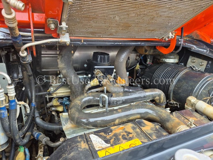 2021-kubota-svl95-2-skid-steer-loader-image-20