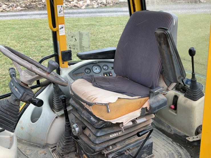 #360-•-2000-komatsu-4x4-utility-backhoe-image-25