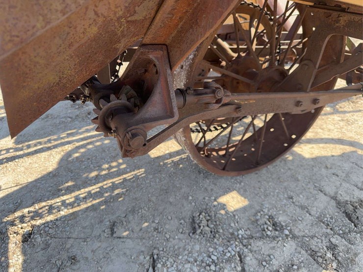 1926-john-deere-corn-picker-image-26