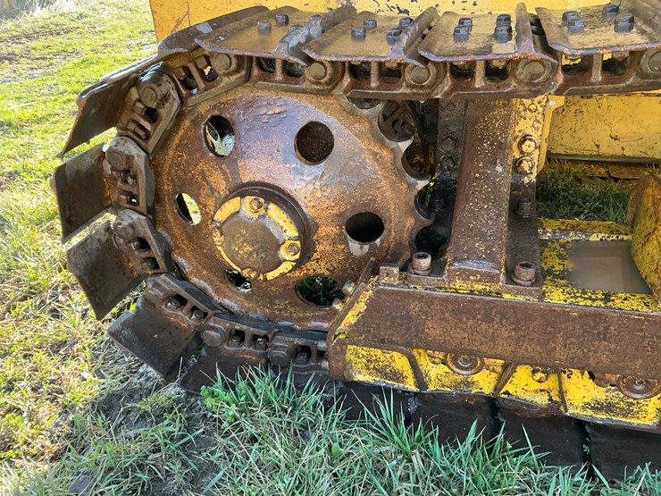 #350-•-1978-komatsu-d31-16-dozer-image-44