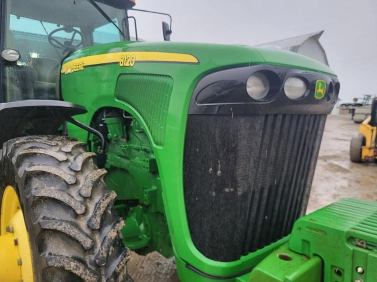 2002-john-deere-8120-image-41