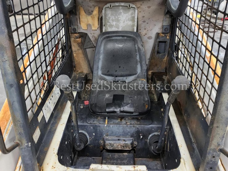 2007-bobcat-t140-image-21