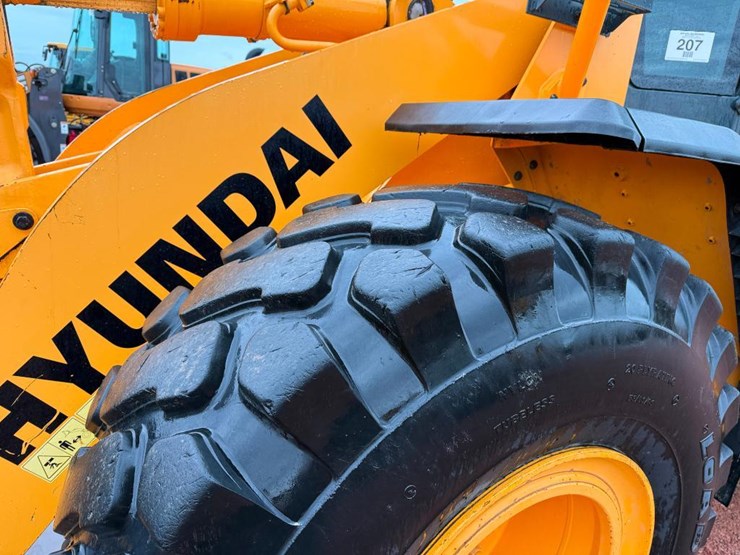 hyundai-hl960-image-9