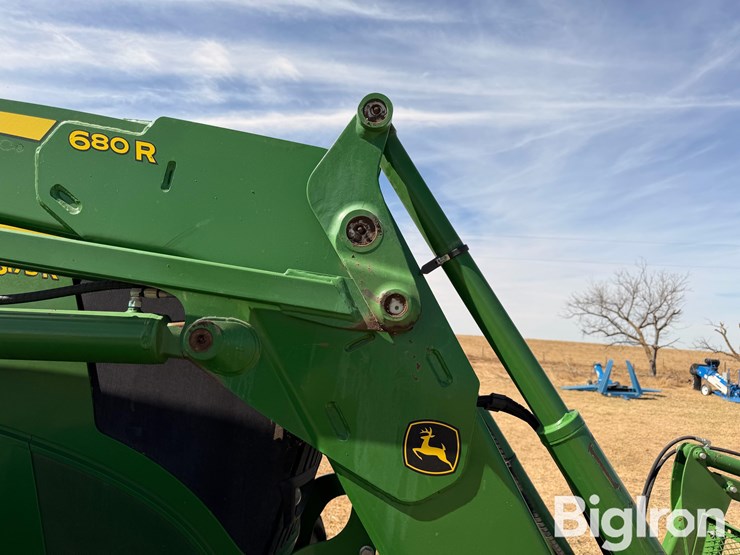 2021-john-deere-6175r-image-16