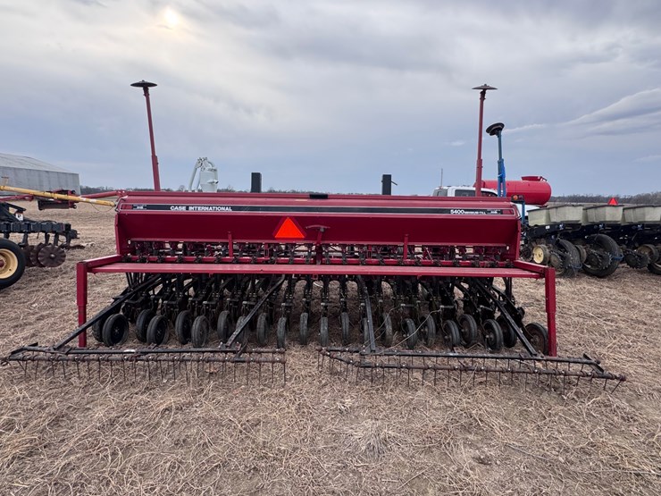 case-ih-5400-image-13