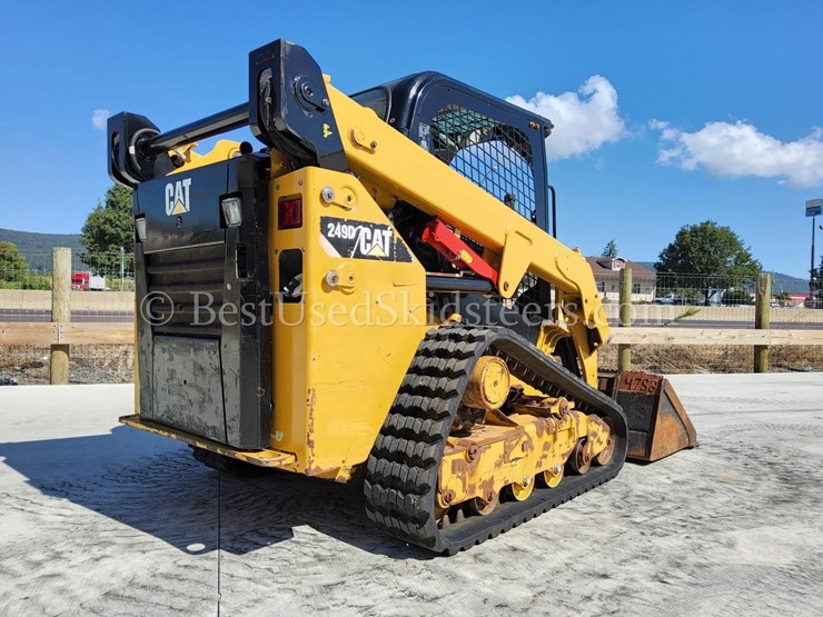 2018-caterpillar-249d-image-4