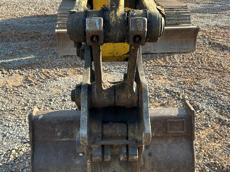 2017-komatsu-pc88mr-10-image-14