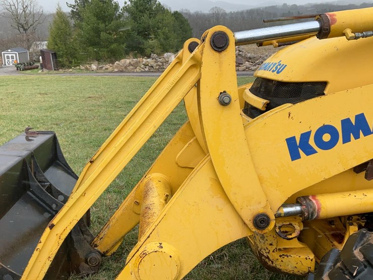 #360-•-2000-komatsu-4x4-utility-backhoe-image-42