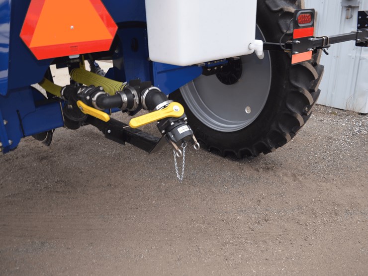 blu-jet-unverferth-4015-liquid-applicator-image-13