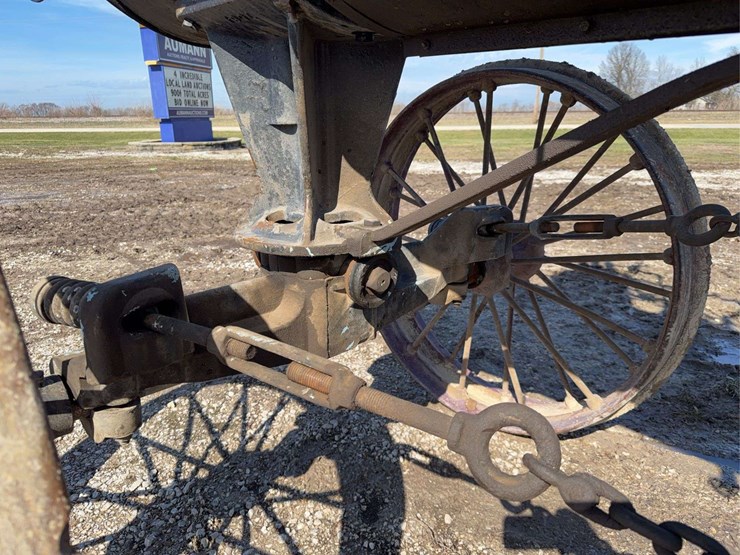 1910-advance-rumely-steam-traction-engine-image-74