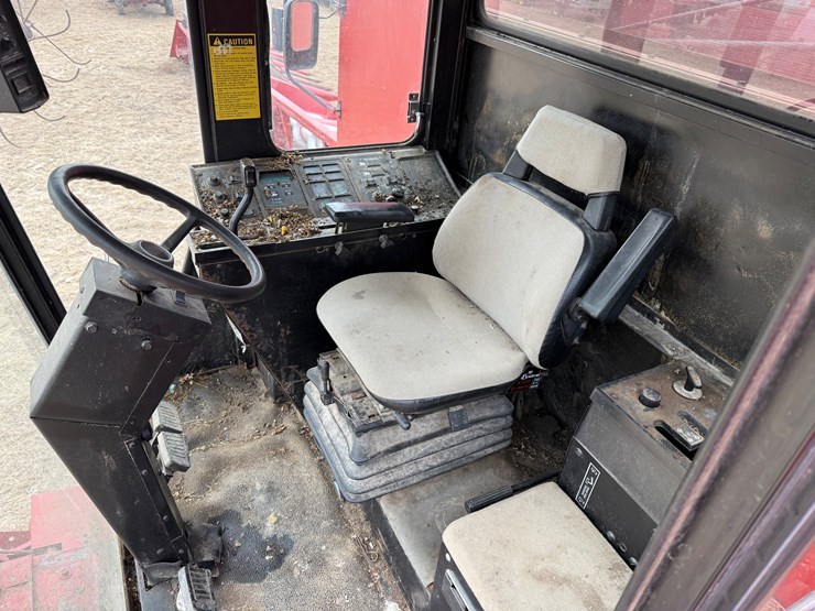 case-ih-1640-image-17