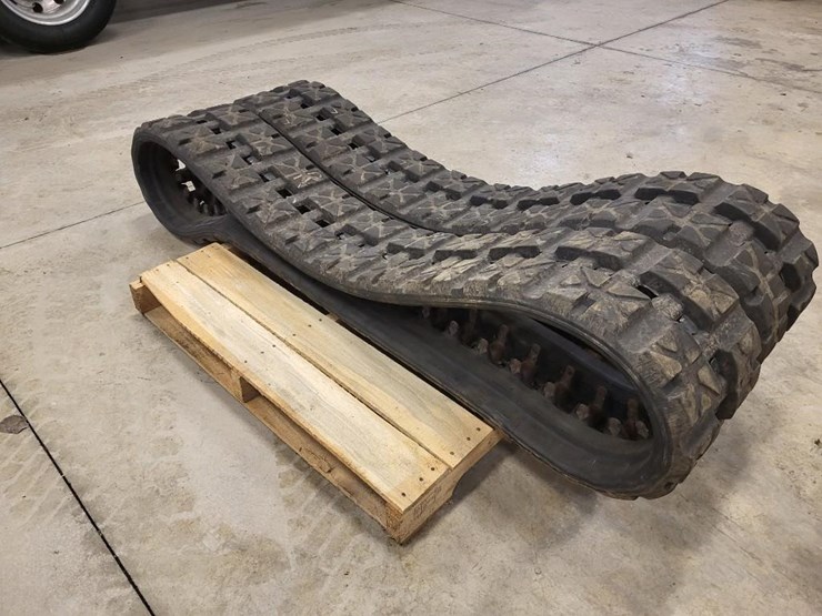 2012-bobcat-t190-image-46