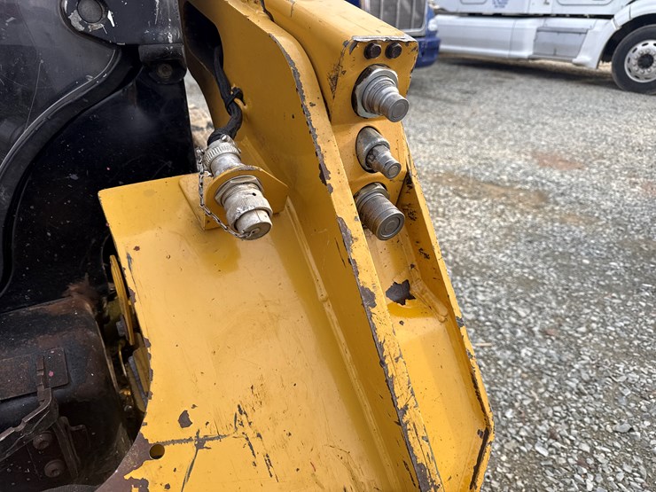 caterpillar-259d-image-15