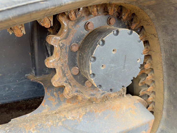 2021-kubota-svl97-2-image-16