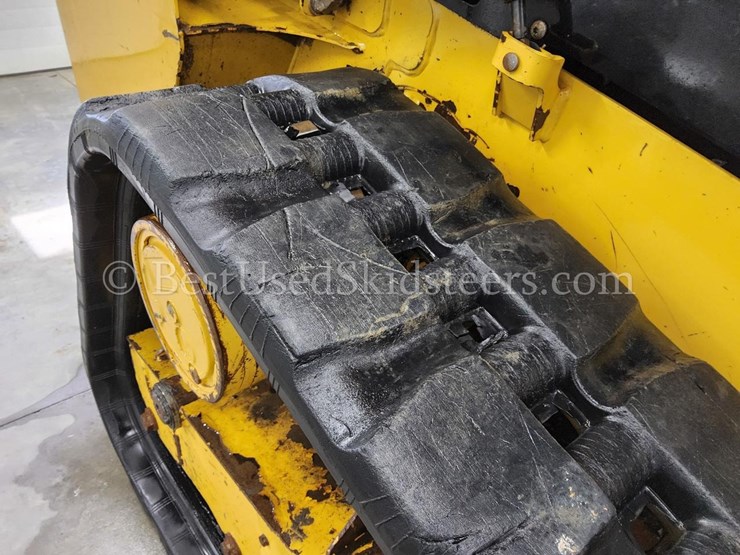 2019-caterpillar-249d-image-16