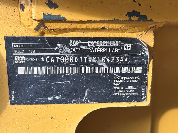 2023-caterpillar-d1-image-76