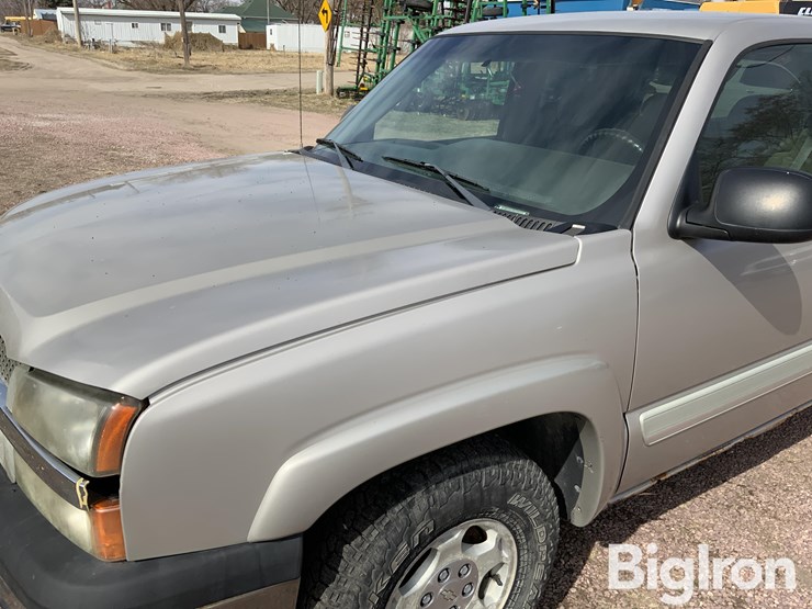 2005-chevrolet-silverado-1500-image-9