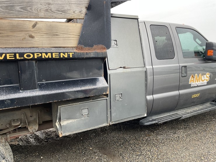 ford-f550-xlt-image-4