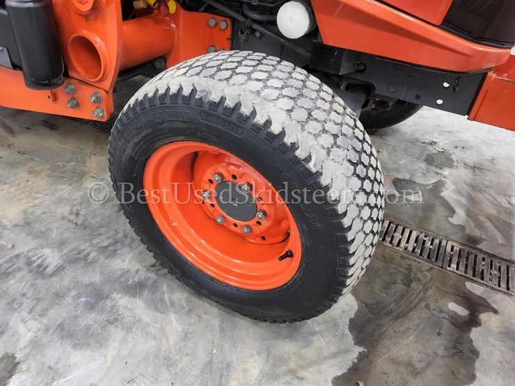 2017-kubota-l3560-image-31