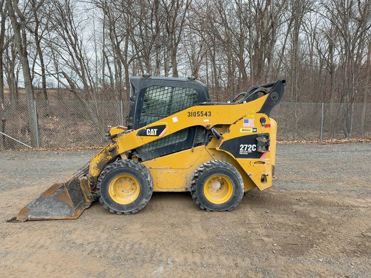 2011-caterpillar-272c-image-2