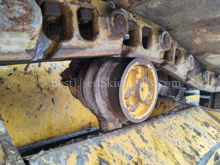 2017-deere-650k-image-29