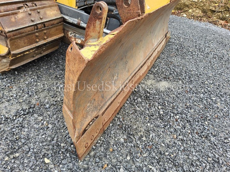 2017-deere-650k-image-12