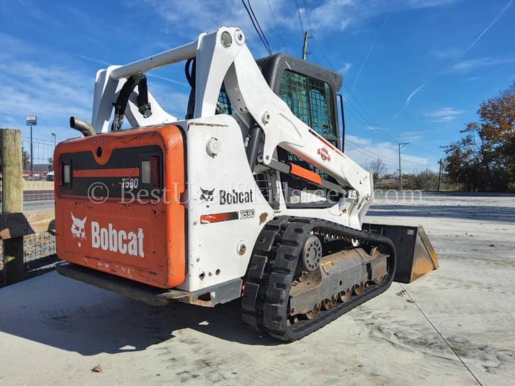 2016-bobcat-t590-image-5