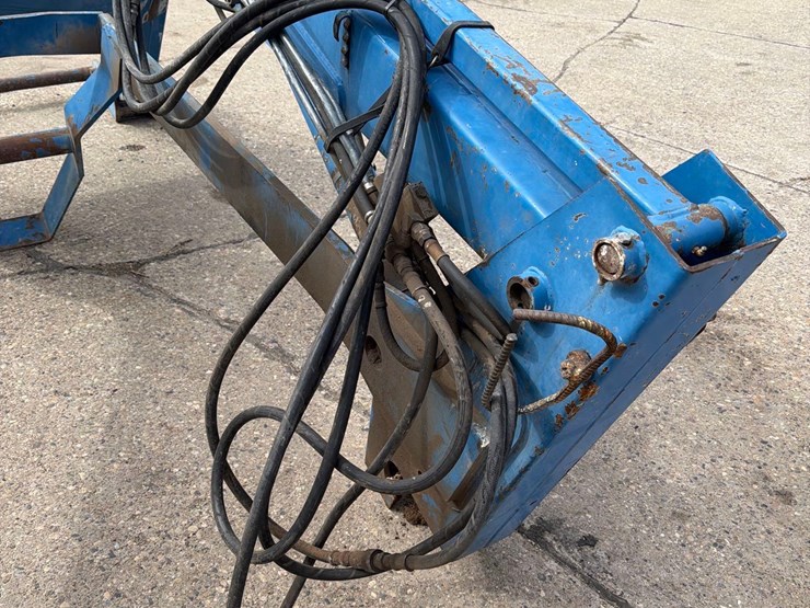 new-holland-7514-image-6