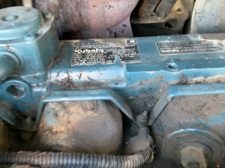 2013-bobcat-s630-image-34