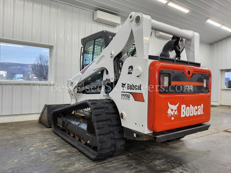 2022-bobcat-t770-image-8