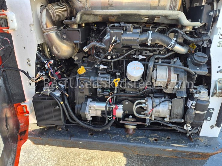 2018-bobcat-t770-image-11