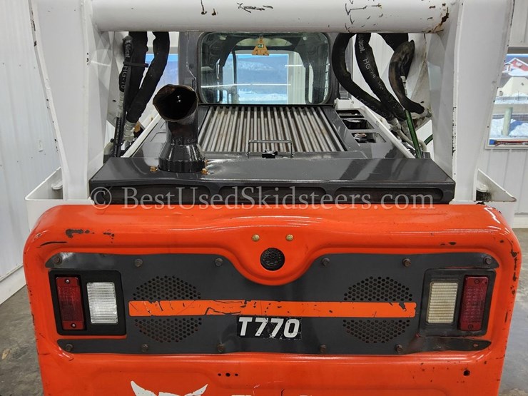 2020-bobcat-t770-image-10