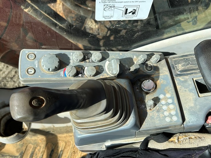 2016-hitachi-zx470-lc-6-image-59