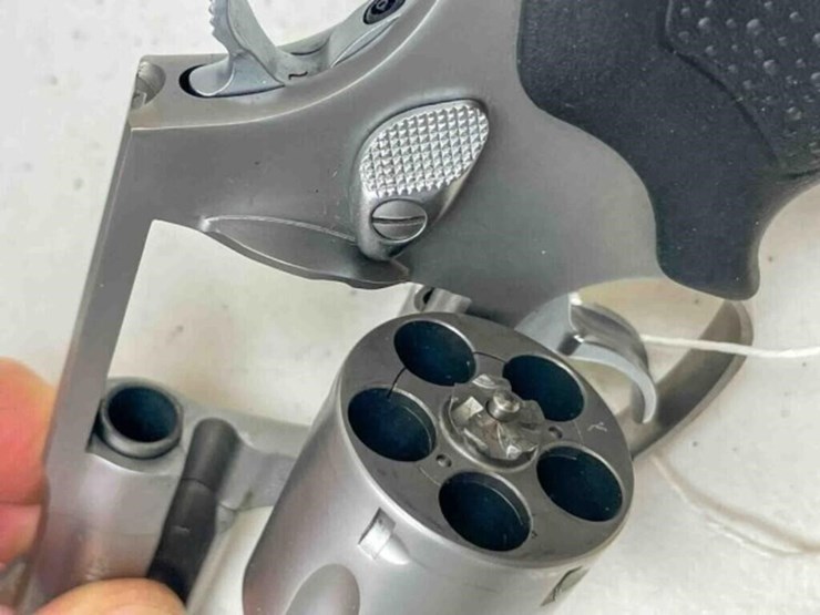 taurus-revolver-image-7