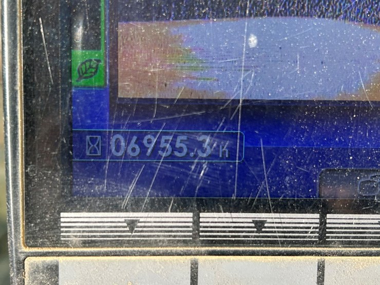 2017-komatsu-pc88mr-10-image-56