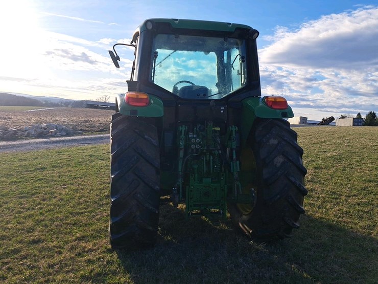 2010-john-deere-6230-image-4