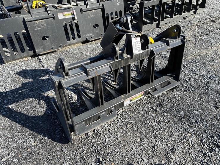 wildcat-48"-skid-steer-root-rake-grapple-image-3
