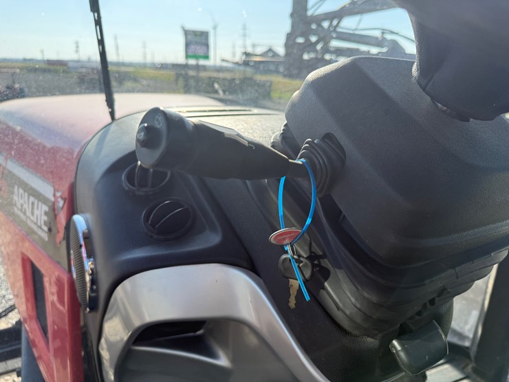 2015-apache-as720-image-122