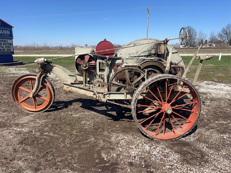 big-bull-tractor-image-7