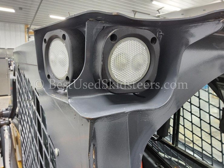 2023-deere-325g-image-33